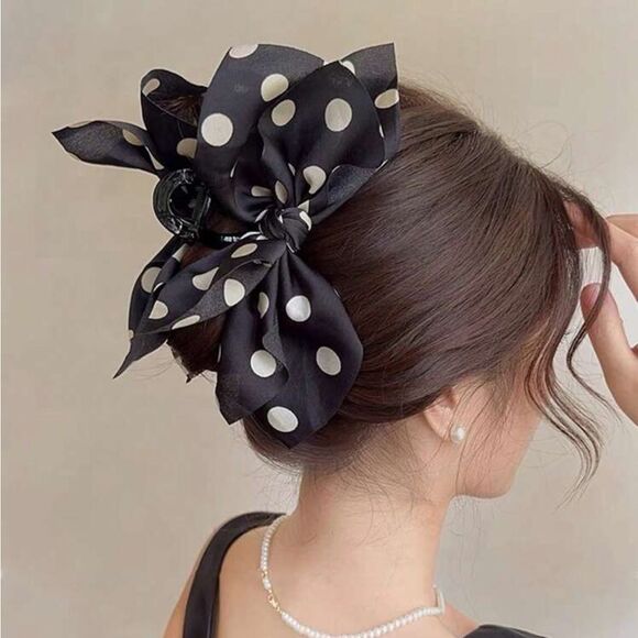 Anthropologie Accessories - Black Polka Dot Bow Hair Clip N1456